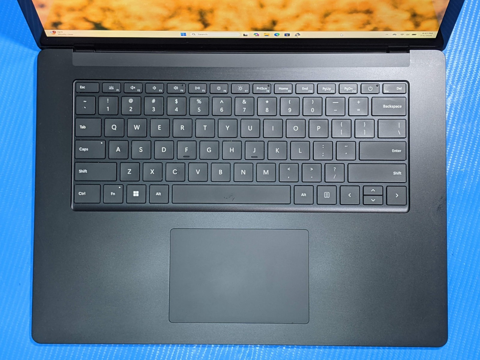 MS Surface Laptop 5 1979 15″ 2496×1664 TOUCH i7-1265U 2.7GHz 32GB 1TB Win 11Pro