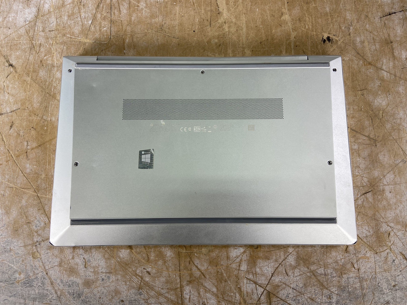 HP ELITEBOOK 840 G8 i5-1145G7 @ 2.60GHz, 4GB RAM, NO HDD/OS