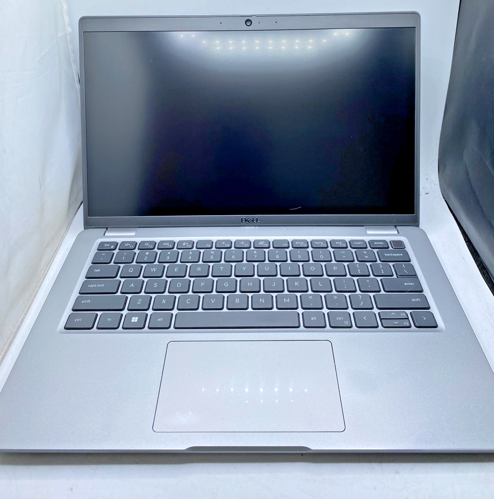 Dell Latitude 5440 14″ Laptop Intel Core i5-1350P vPro 16GB RAM 256GB SSD