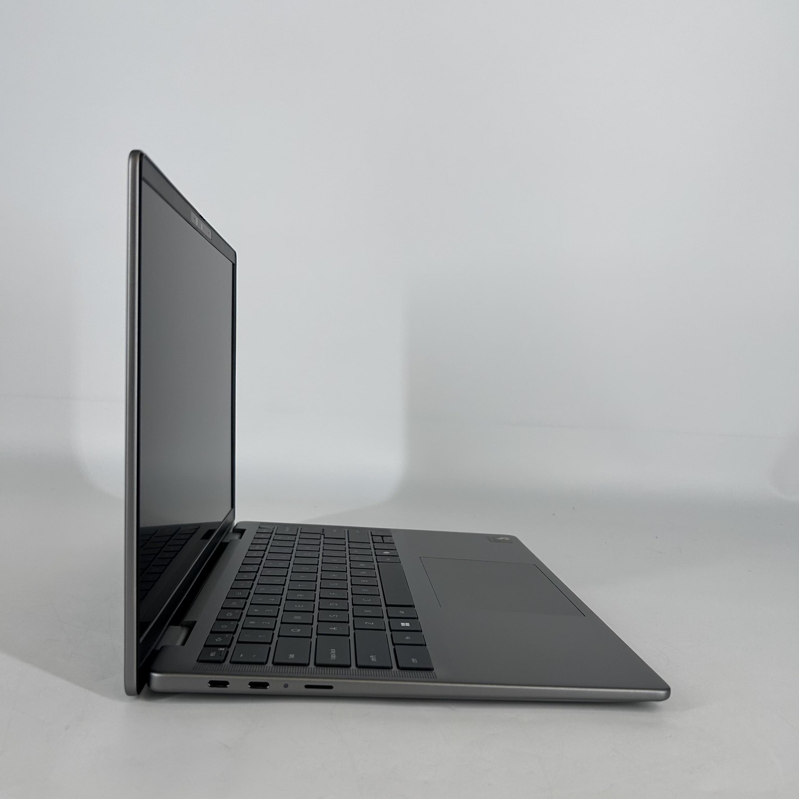 Dell Latitude 7455 14 Gray QHD+ TOUCH 3.4 GHz X Elite 32GB 1TB SSD Excellent