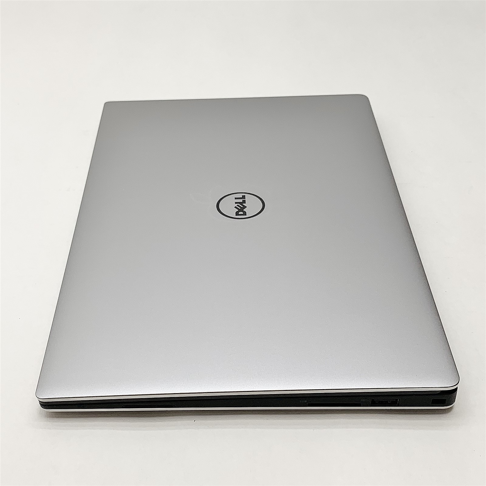 Dell XPS 9350 Laptop Intel i7 6560U 2.20GHZ 13.3″ Touch QHD+ 8GB NO HDD Parts