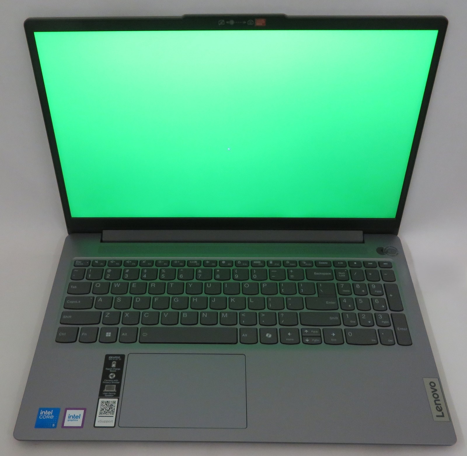 Lenovo IdeaPad Slim 3 15IRU9 CORE 5 120U 1.4GHz 8GB RAM 256GB Windows 11