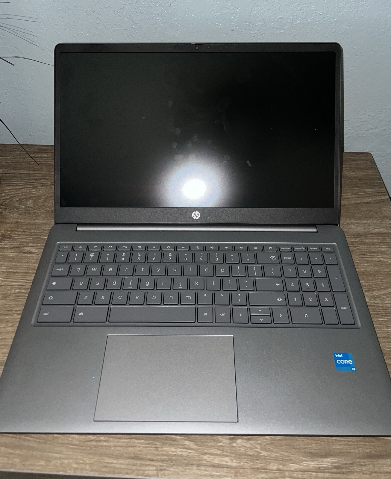 HP – 15.6″ Full HD Chromebook Plus – 8GB Memory – 128GB UFS – Mineral Silver