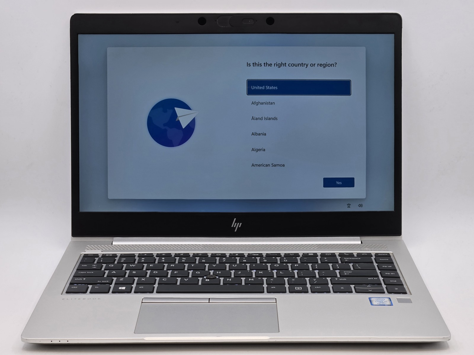 HP EliteBook 840 G5 14″ FHD I7-8650U 512GB 16GB W11P Backlit FP Reader IRCam
