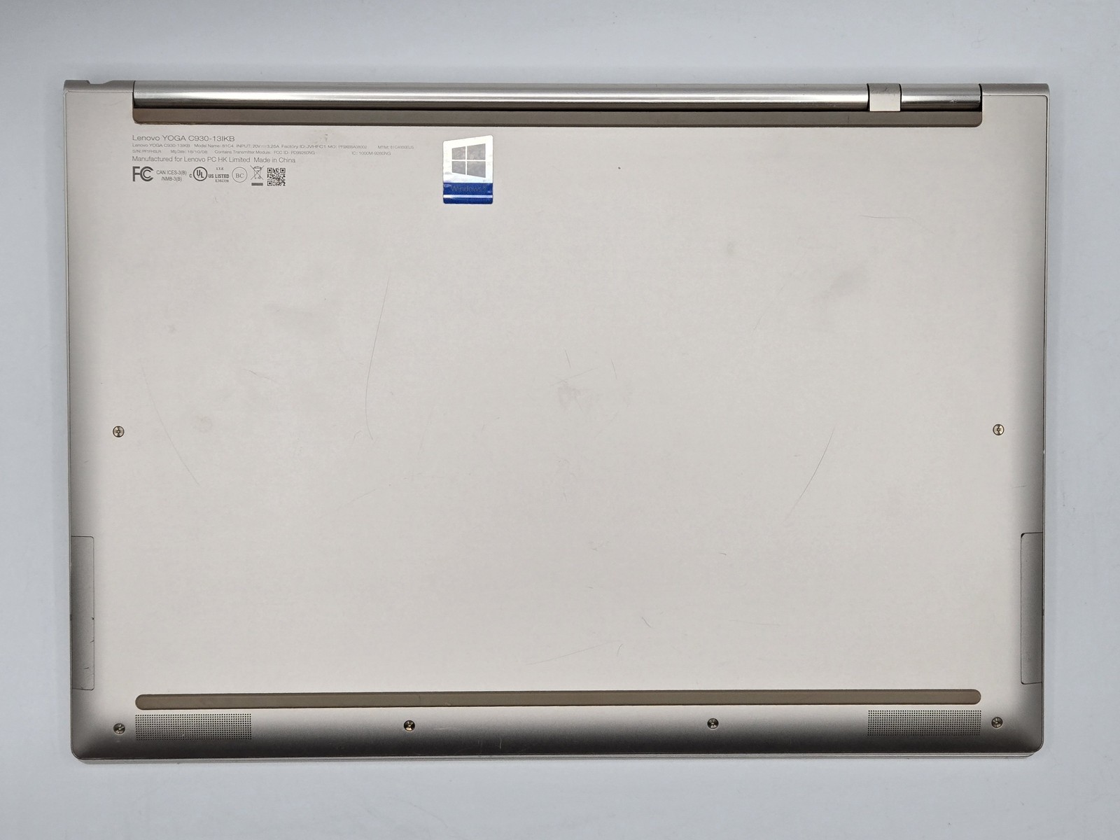 Lenovo Lenovo Yoga C930-13IKB 2-in-1 14″ Touch I7-8550U 16GB Palmrest *READ*