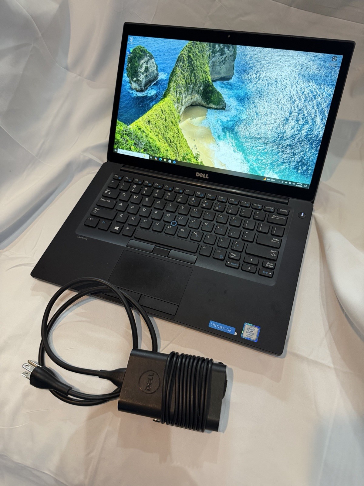 Dell Latitude 7480 14.0″ | Intel i5-7300U | 8GB RAM 256GB SSD Win 10 Pro w/power