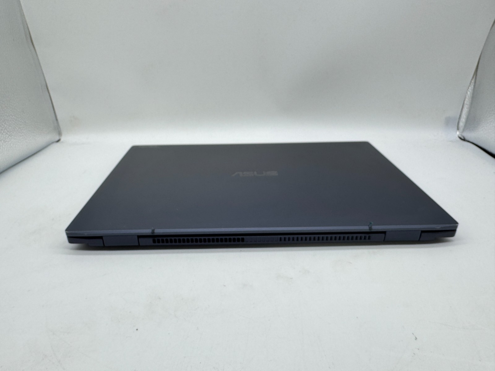 ASUS ExpertBook B5302CE 13.3″ FHD Laptop intel i5-1135G7 16GB 512GB SSD Win11Pro