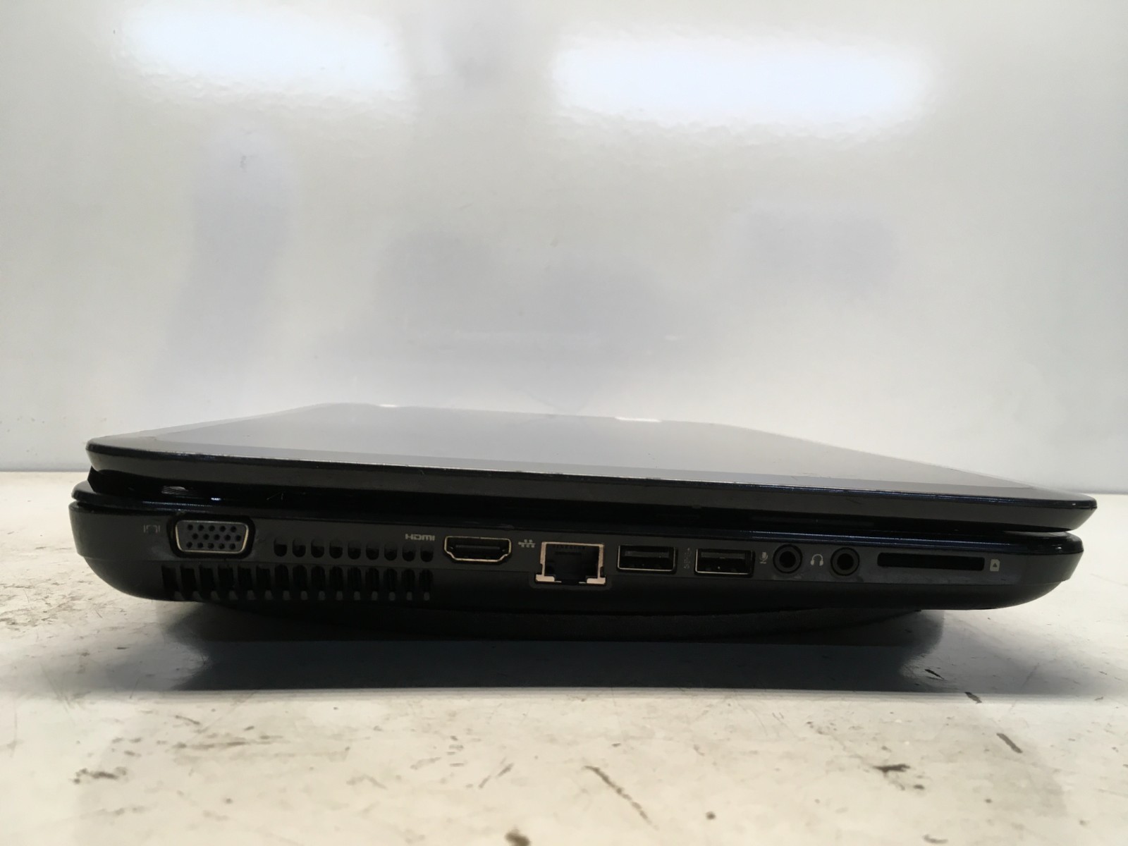HP Pavilion G6-2231DX AMD A6-4400M 2700MHz 8 GB NO HDD