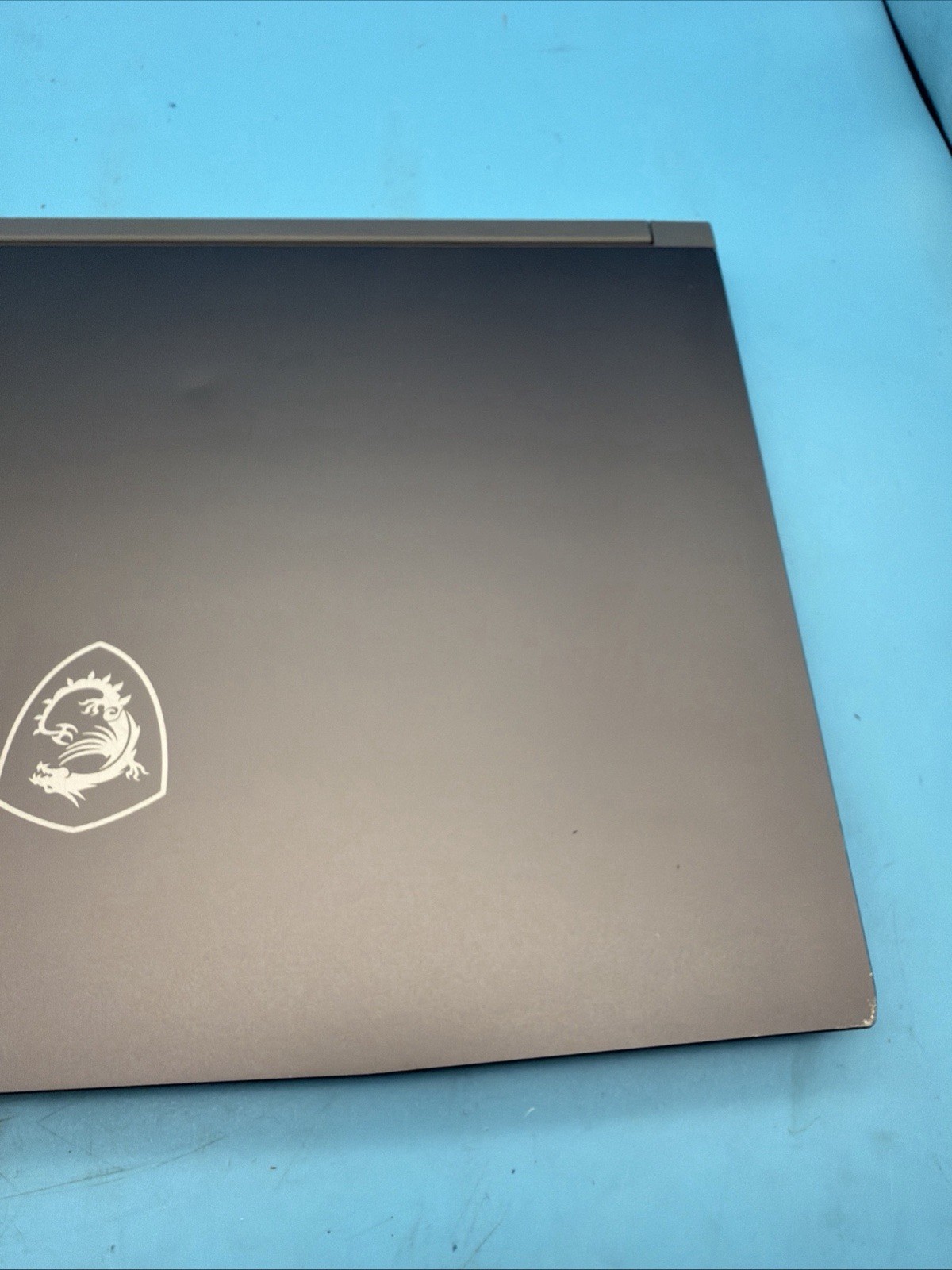 MSI Thin 15 Gaming 15.6″ i5-13420H 2.1GHz 16GB RAM 512GB SSD GeForce RTX 3050