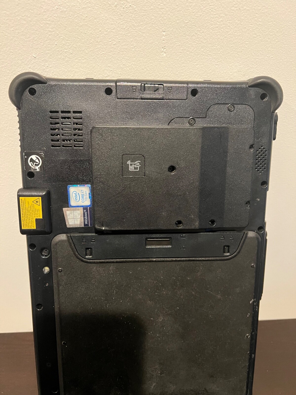 Getac F110 G4 i7-7500u 16GB 256Gb 4G LTE Barcode Rdr GPS 7455 FHD 2New Batterie