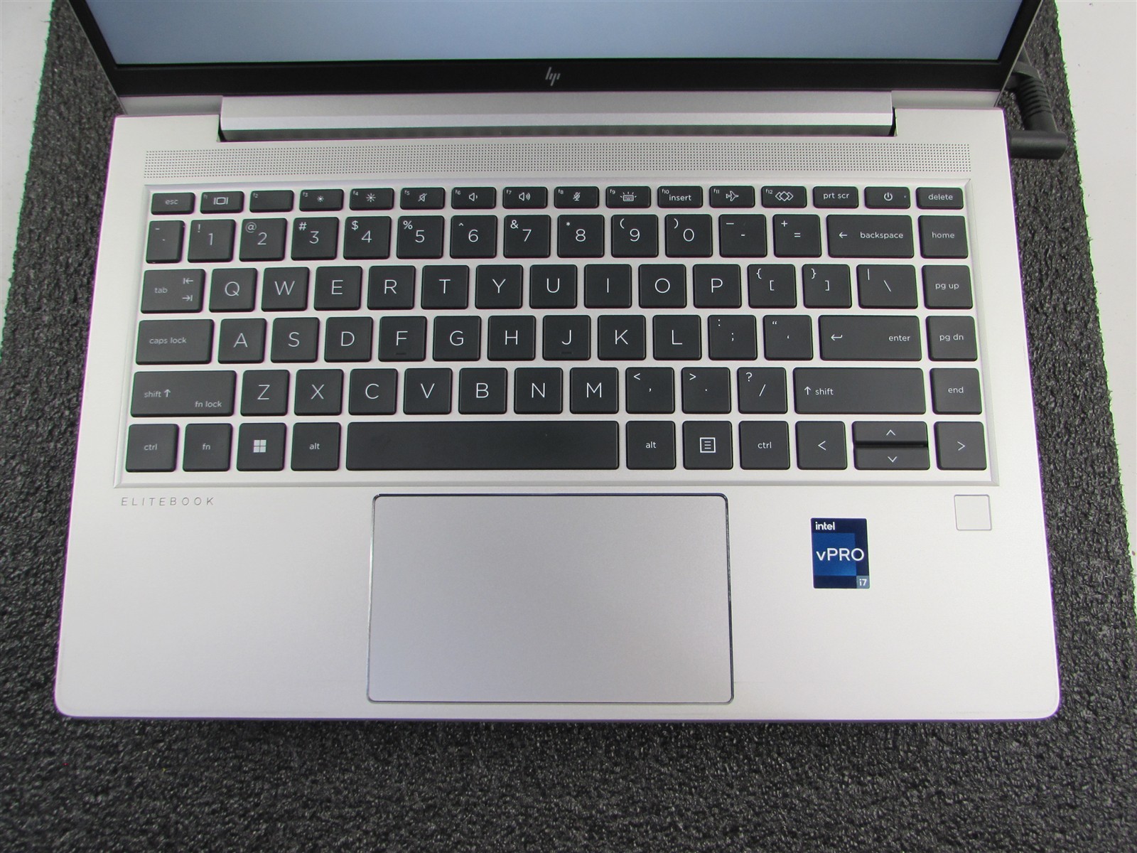 HP ELITEBOOK 640 (G9) 1920X1080 FHD TOUCHSCREEN I7-1270P 1TB SSD 8GB RAM NO O.S