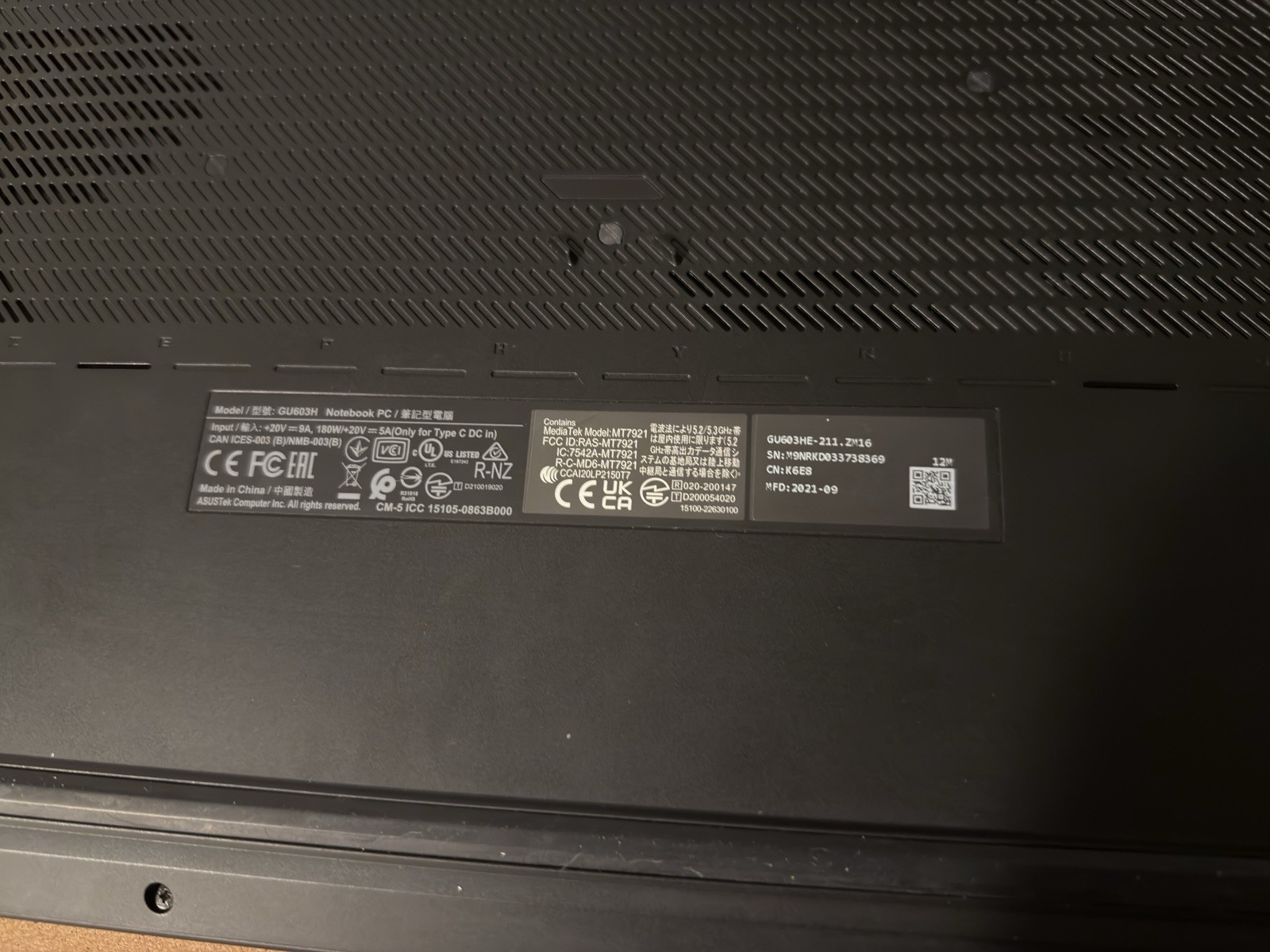 ASUS ROG Zephyrus M16 Intel i7, RTX 3050Ti, 16GB RAM, 512GB SSD, Win 11, Charger