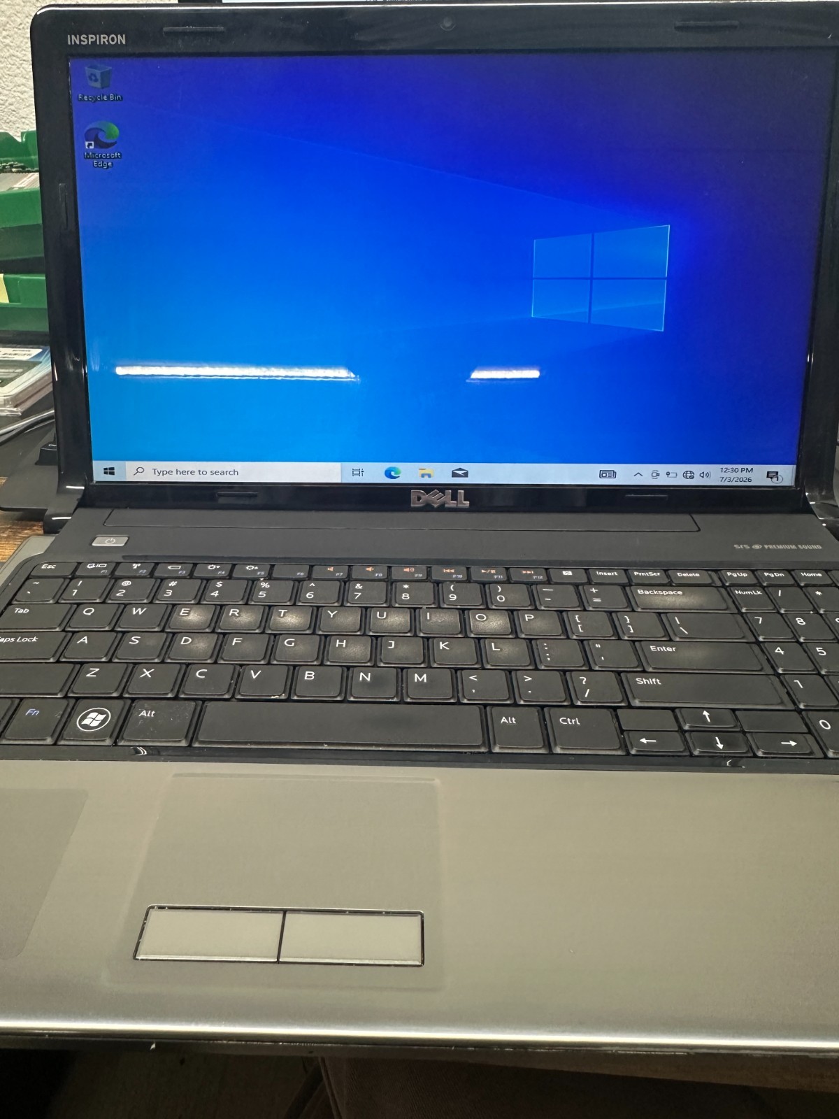 Dell Inspiron 1564 15.6” Laptop i3 M330 4GB RAM 320GB HDD Windows 10