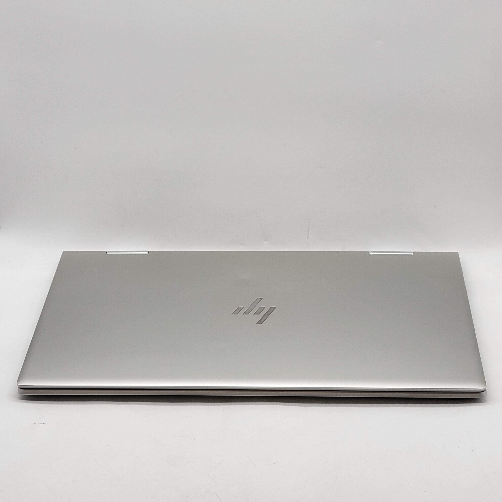 HP Envy x360 15-DR1010NR 15.6″ i7-10510U 1.8GHz 8GB RAM 512GB SSD