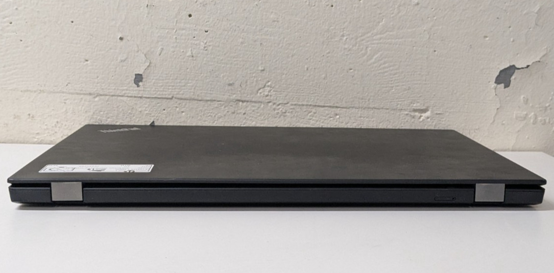 Lenovo ThinkPad P15s Gen 1 15.6″ i5-10310U 1.70GHz 16GB No Drive/OS SOLD AS-IS