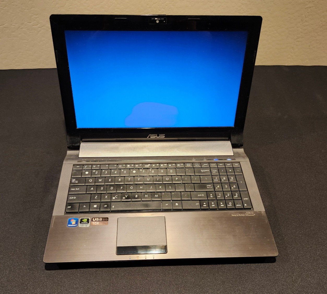 ASUS N53SV Intel i7, GeForce 540M