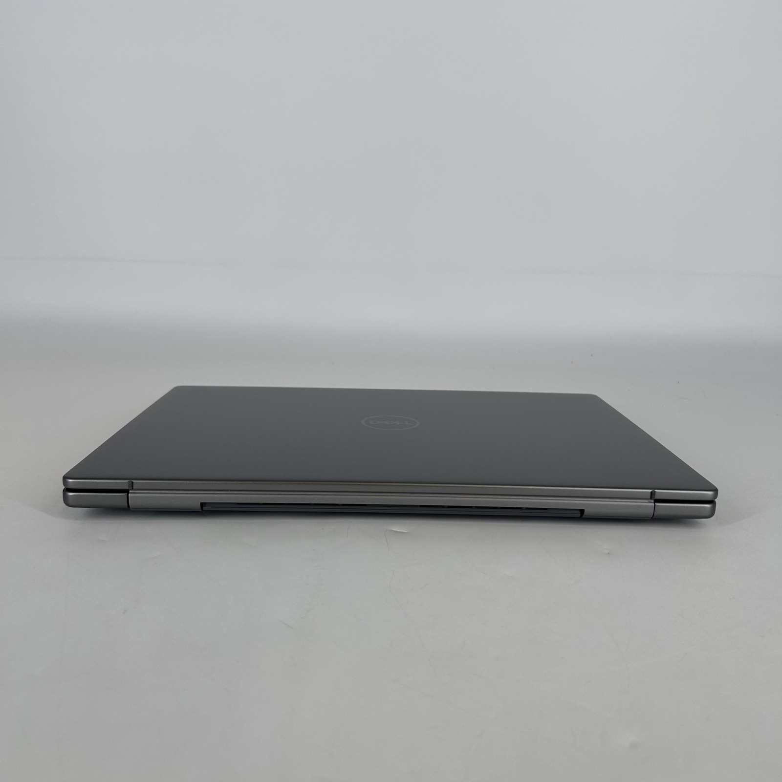 Dell Latitude 7455 14 Gray QHD+ TOUCH 3.4 GHz X Elite 32GB 1TB SSD Excellent