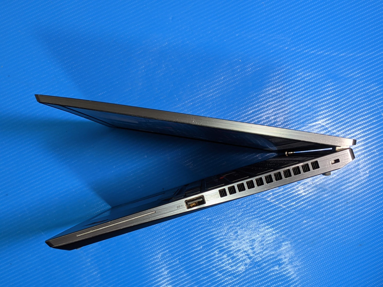 Lenovo ThinkPad X13 Gen 2i 13.3″WUXGA TOUCH i7-11 2.8GHz 16GB 512GB SSD W11P +PA