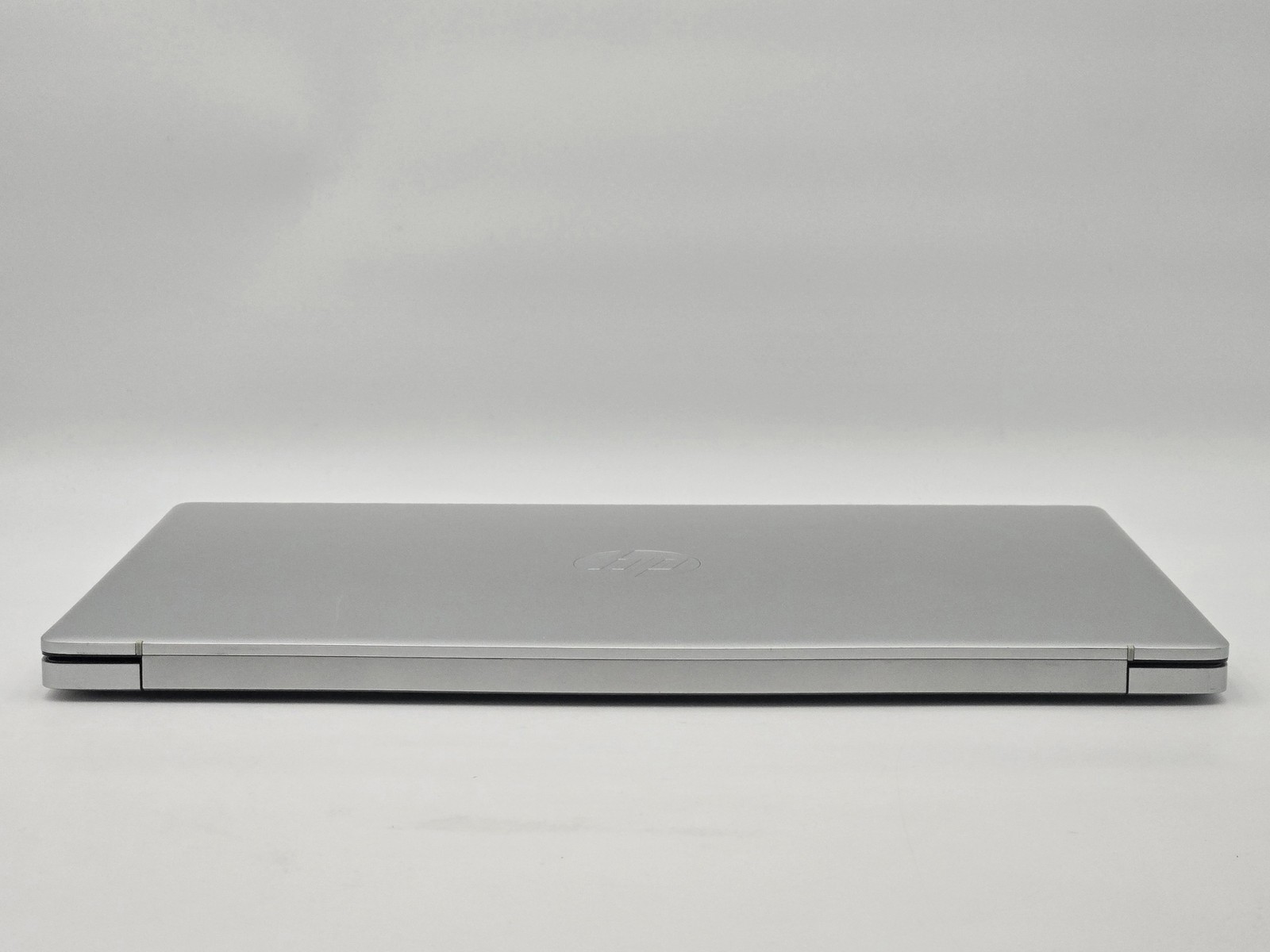 HP Laptop 17-cn0023dx 17″ FHD I5-1135G7 1TB SSD 16GB W11 Webcam