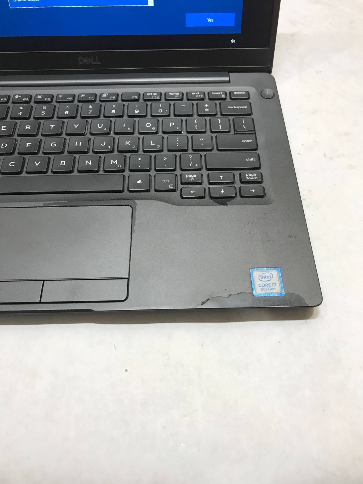 Dell Latitude 7300 13″ Intel Core i7 8GB RAM 256GB SSD Windows 10 C-Grade!! – DW
