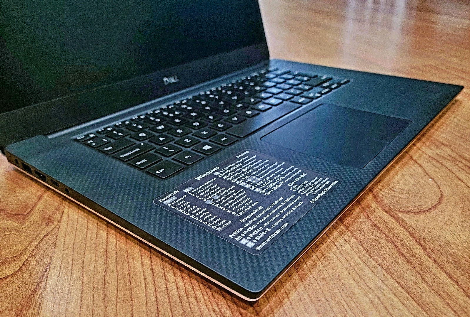 DeLL XPS 15 / Core i7 CPU / Nvidia GPU / 2TB SSD / 32GB Ram / Thunderbolt