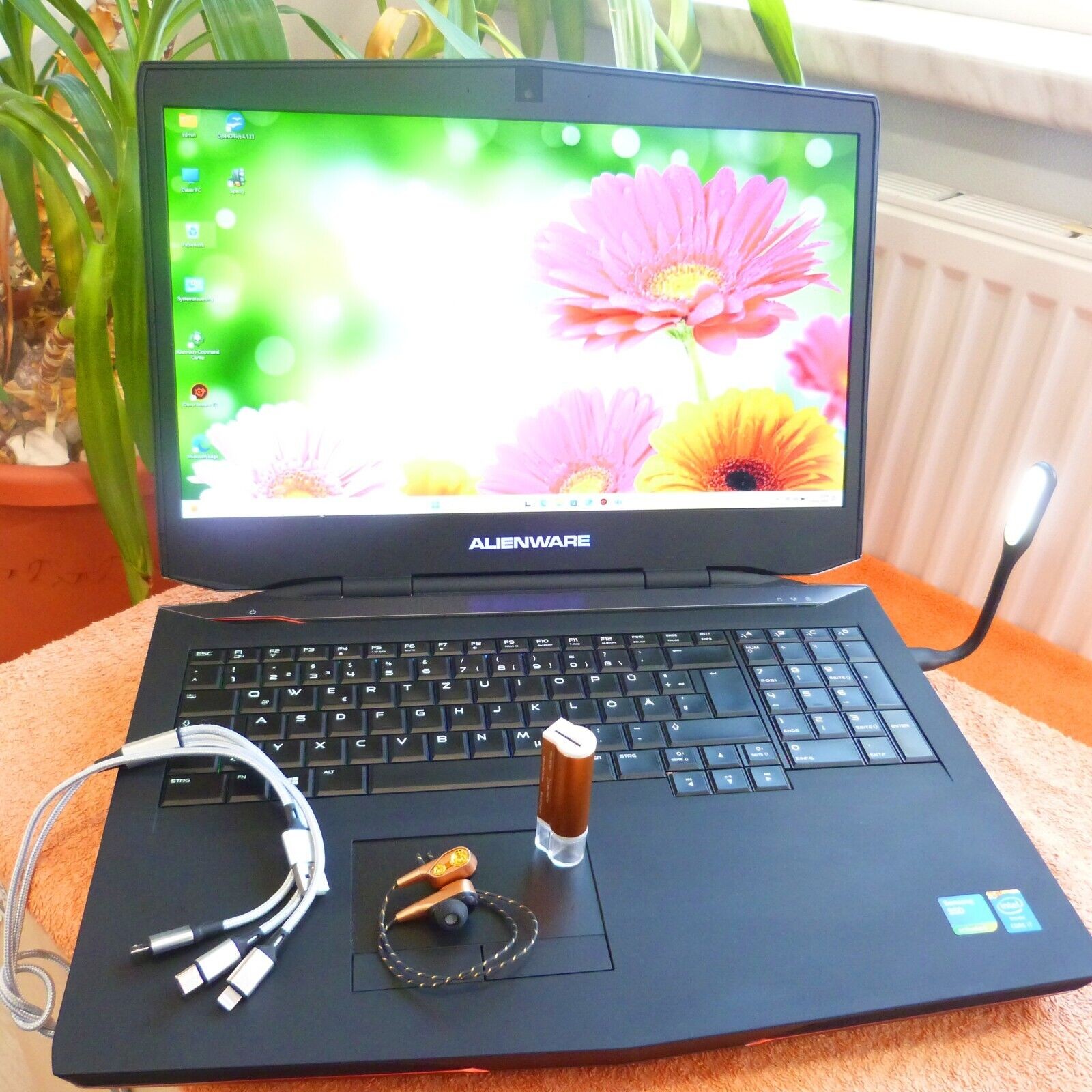 Alienware 17 R1 HIGH END 17 inch FULLHD l 32GB RAM NEW l 2TB SSD i7 Windows 11