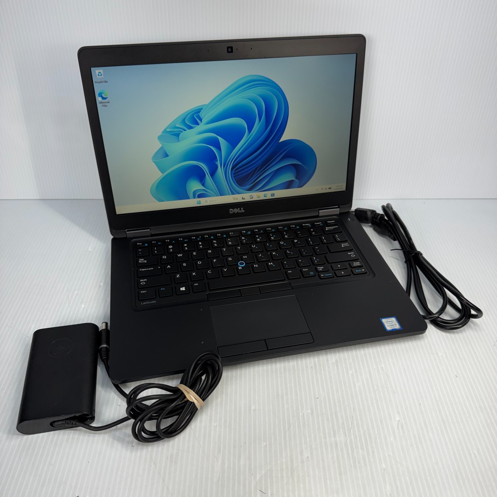 Dell Latitude 5480 i5-7200U 14″ Windows 11 Pro Laptop 128GB SSD 16GB RAM *C PICS