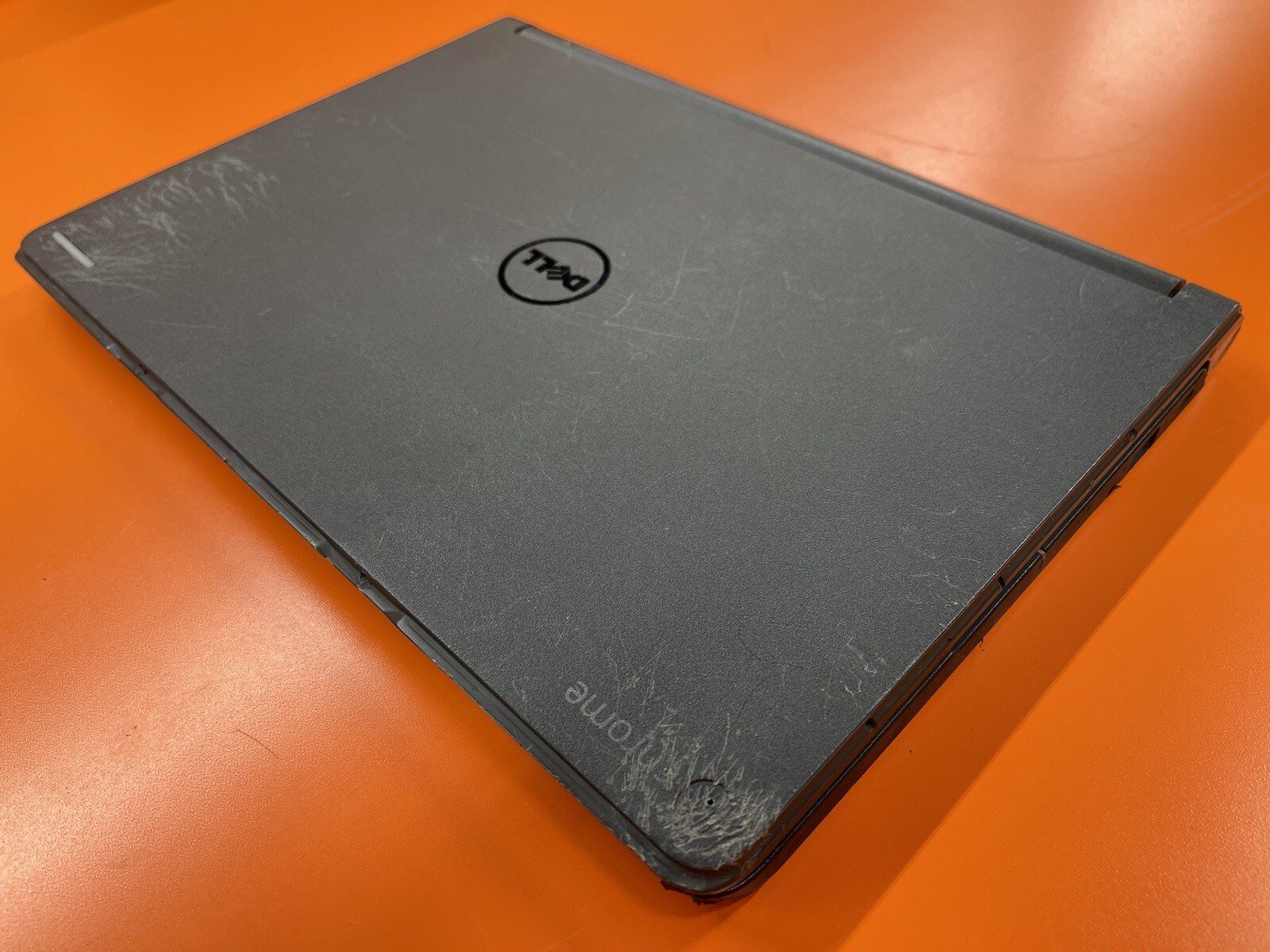 Dell P22T laptop for parts/repair