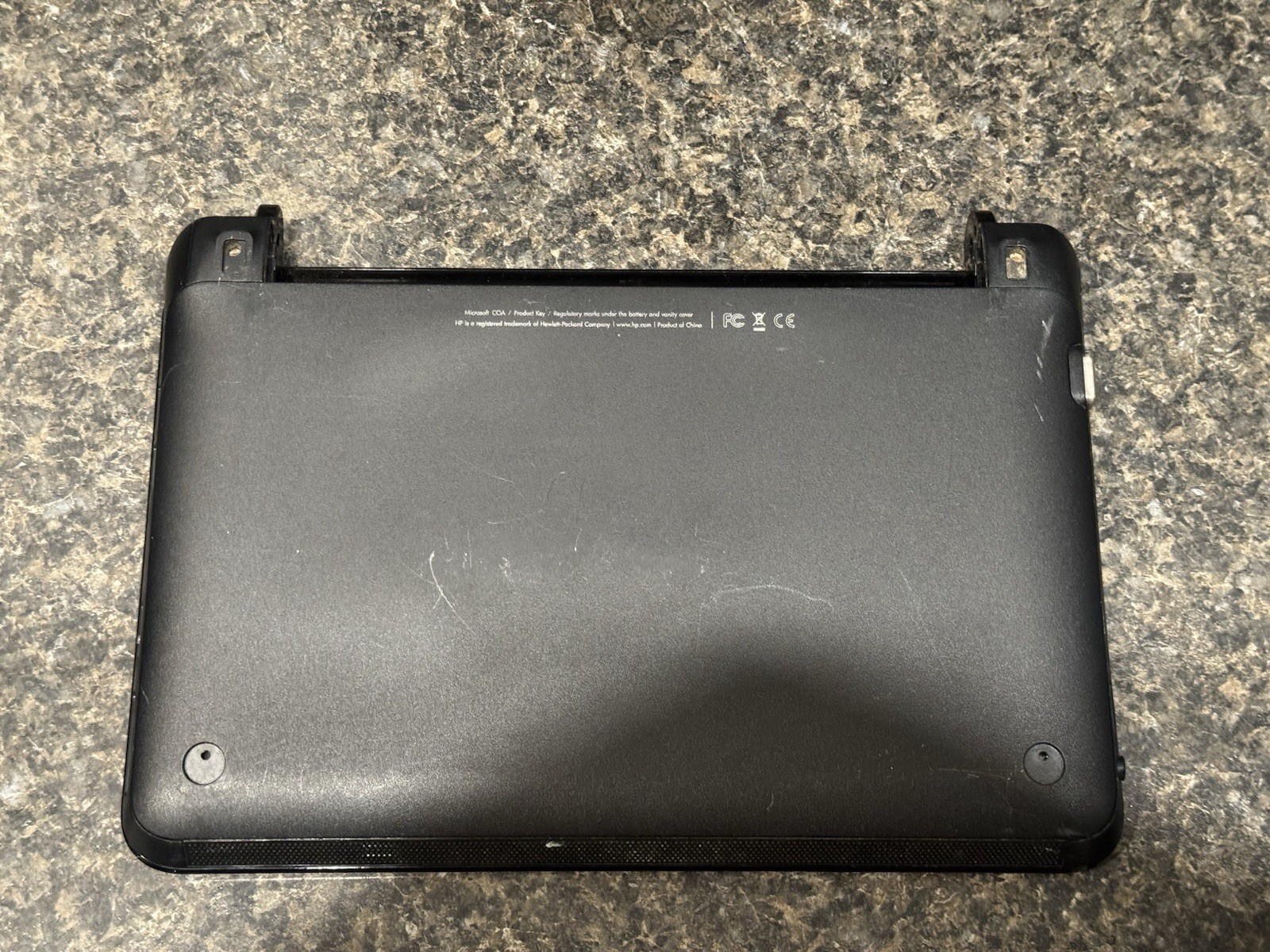 HP Compaq Mini CQ10-600 Netbook Intel Atom 1.66GHz 1gb RAM 320gb HDD Windows 7