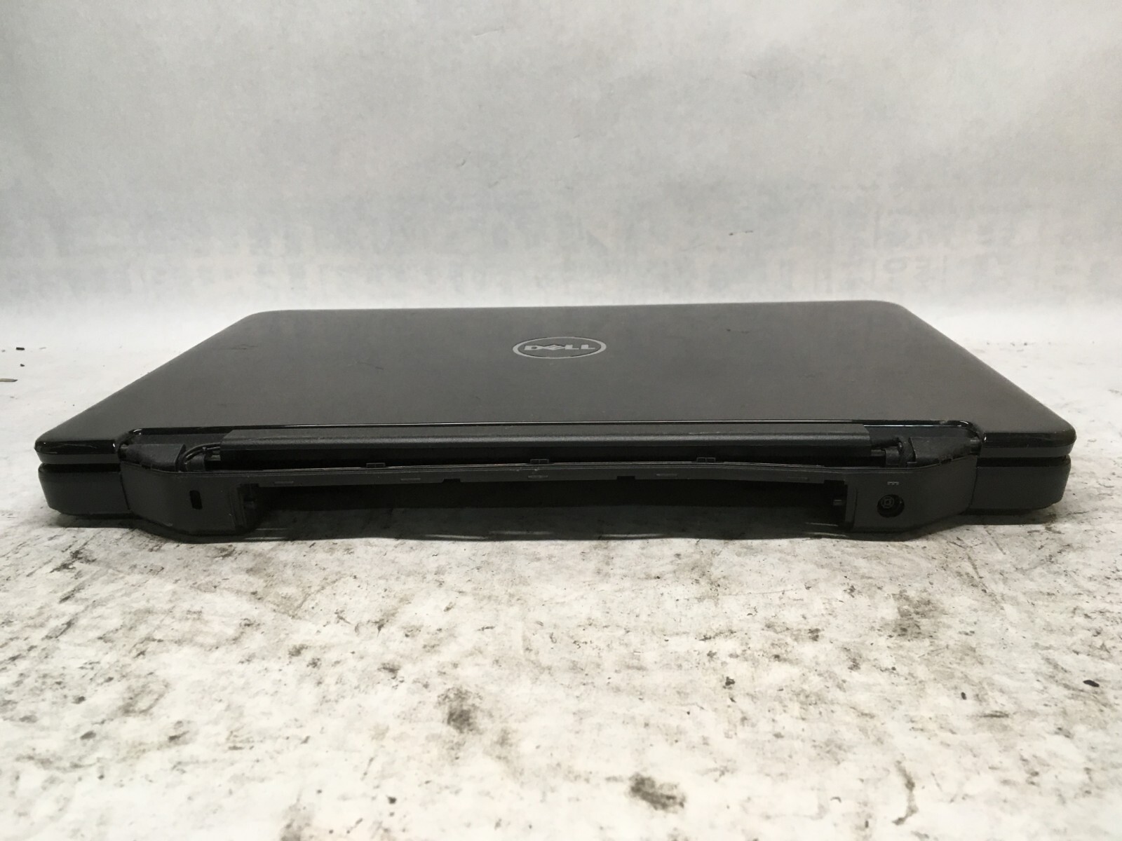 Dell Inspiron N5040 15″ (AS IS) Intel Core i3 1st Gen – JZ