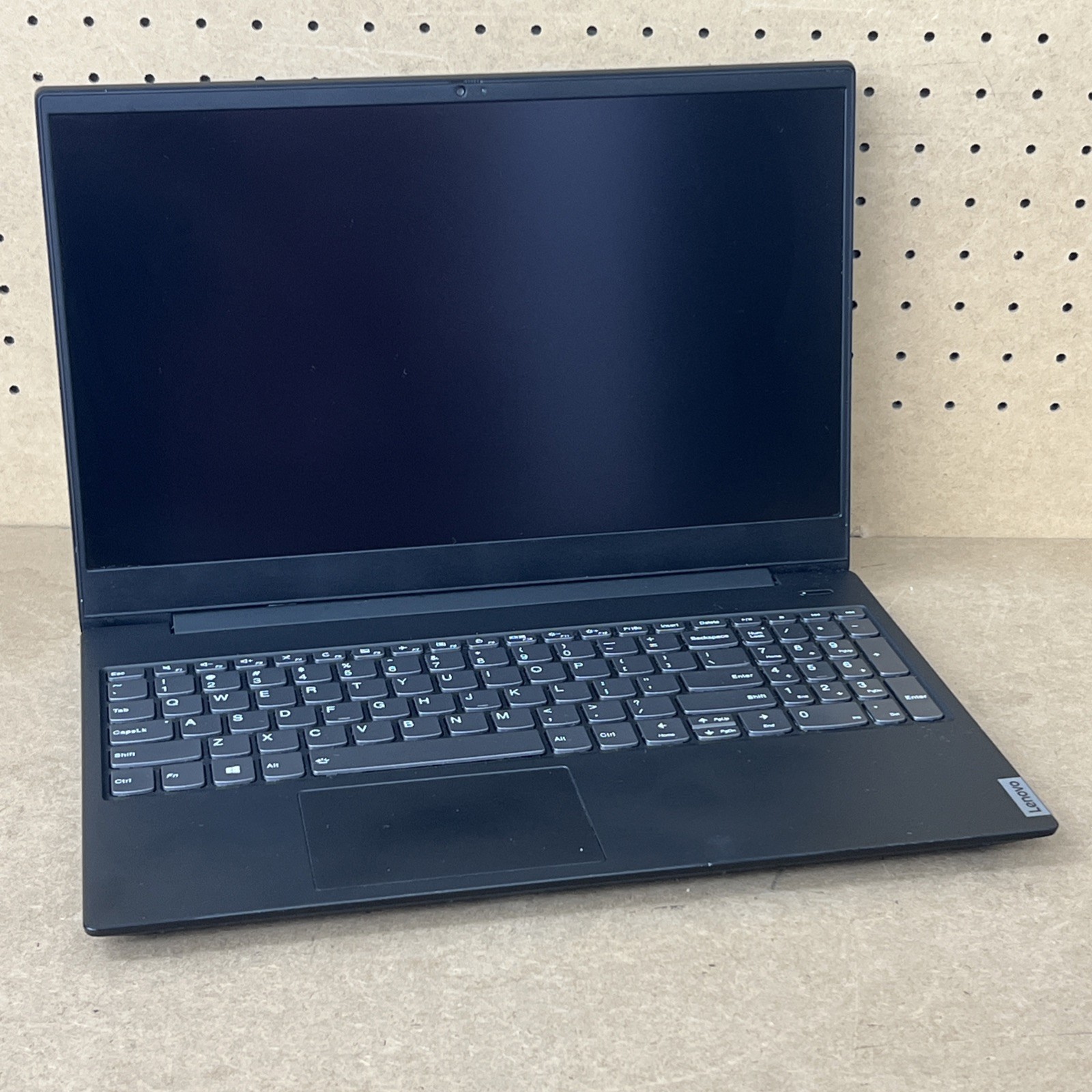 Lenovo IdeaPad S340-IIL Touch i3-1005G1 8GB Ram 256GB – Fair *For Parts, Read*