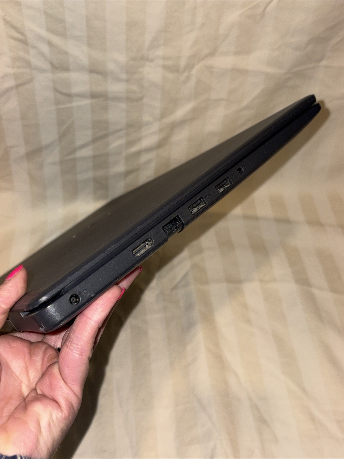 Dell Inspiron 3501 15.5in i5-1035G1 1.0 GHz 8GB 256GB 2019 WIN 11 Home