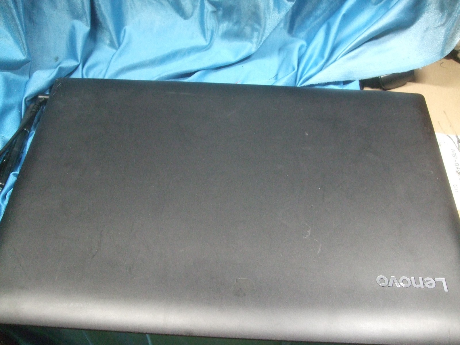 LENOVO IDEAPAD 330-17IKB | INTEL CORE I5-8250U | 1TB HDD | 8GB RAM | WIN10