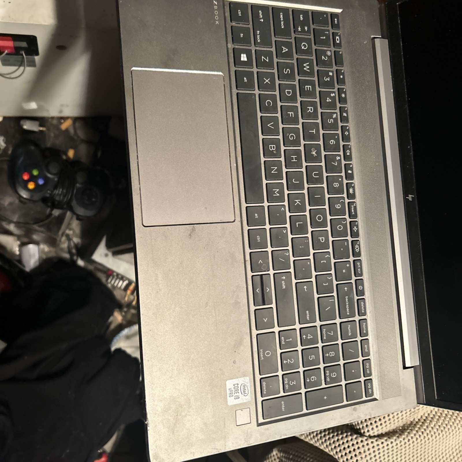 HP Zbook Studio G7 | i9-10885H @ 2.4GHz | 32GB RAM | T2000M | 512GB SSD | No AC