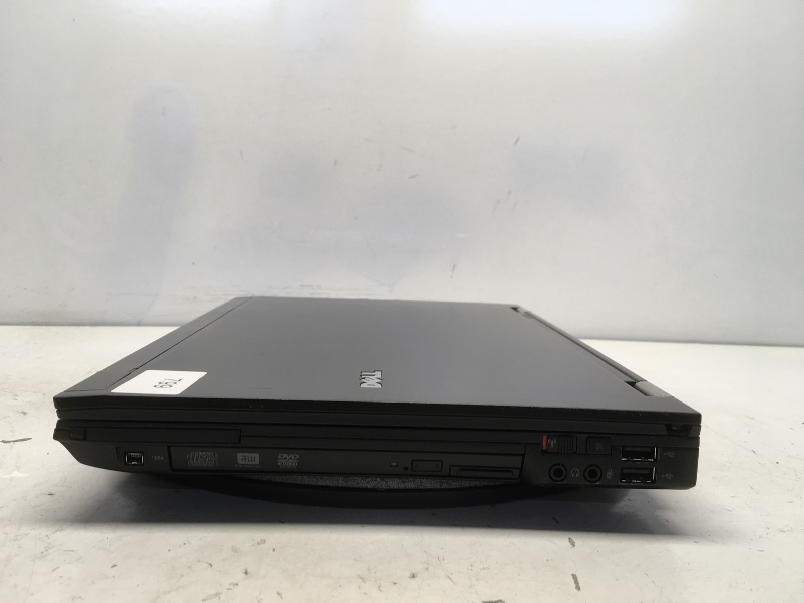 Dell Latitude E6400 Intel Core 2 Duo P8600 2.4GHz 1 GB NO HDD No Batt