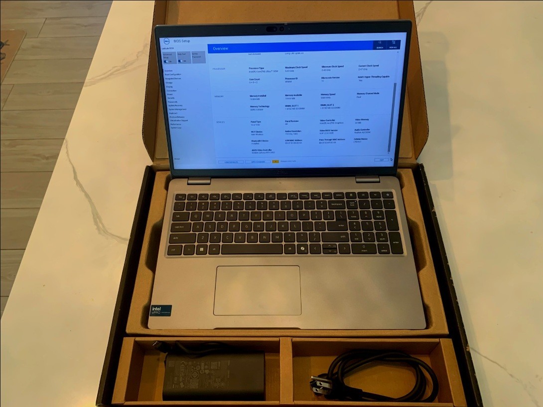 DELL LATITUDE 5550 INTEL CORE ULTRA 7 165H 16GB DDR5 512GB NO OS INSTALLED!!!