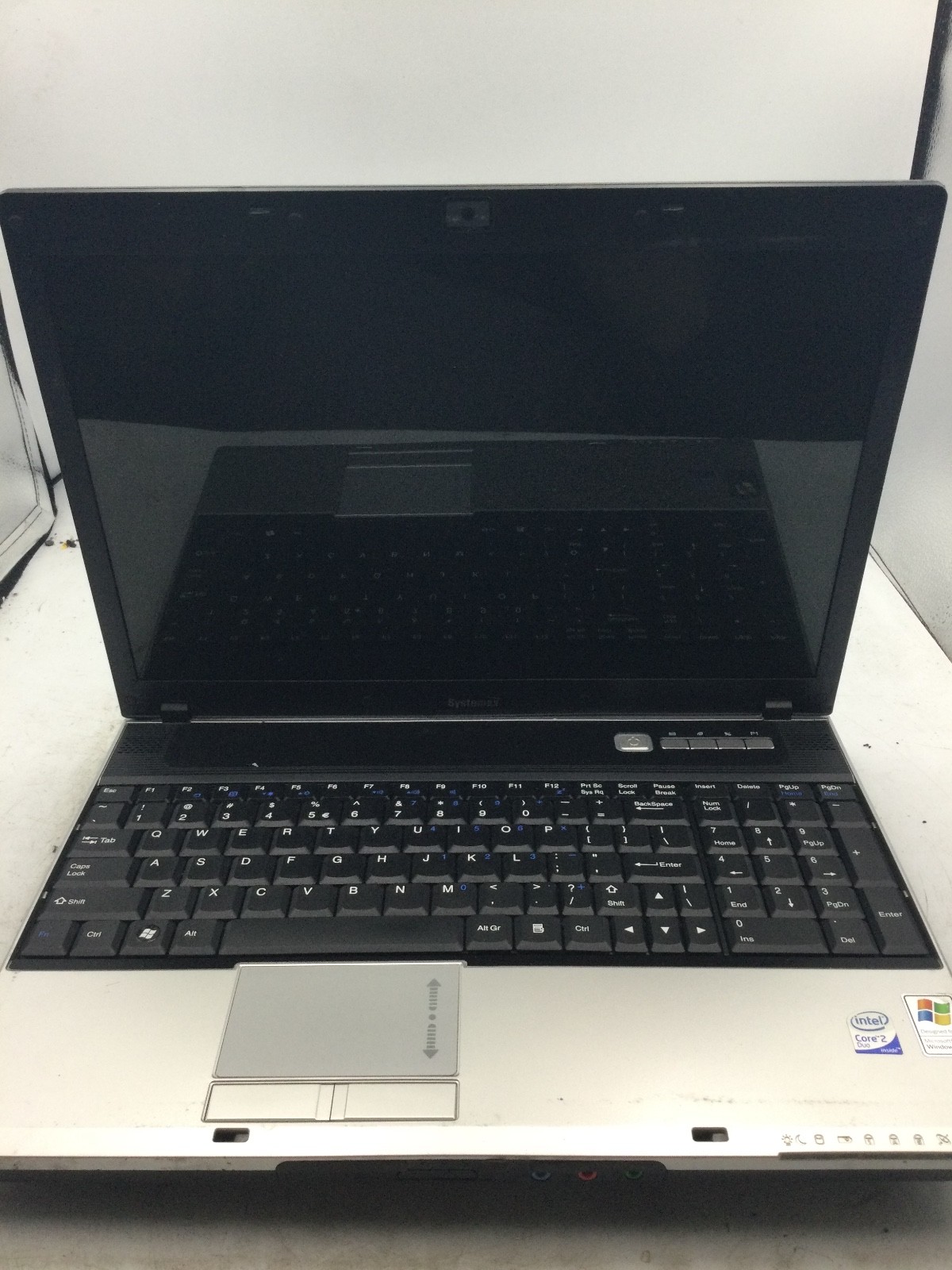 SYSTEMAX MS-16372 – FOR PARTS – INTEL CORE 2 DUO – NO RAM – 15″ – READ – BB
