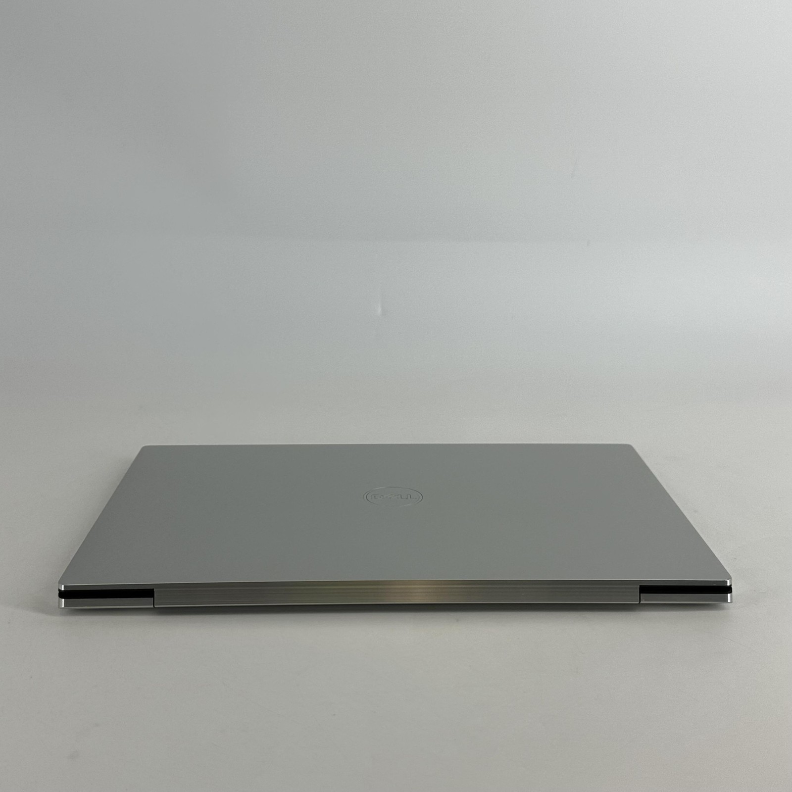 Dell XPS 13 9310 Silver 3.5K TOUCH i7-1195G7 2.90GHz 32GB 512GB SSD Good