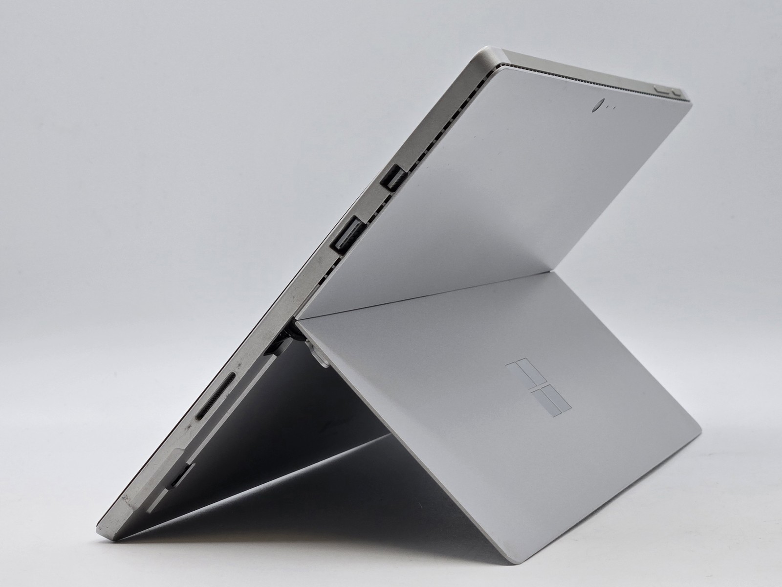 Surface Pro 4 2-in-1 12″ 2736 x 1824 M3-6Y30 128GB SSD 4GB Motherboard *READ*