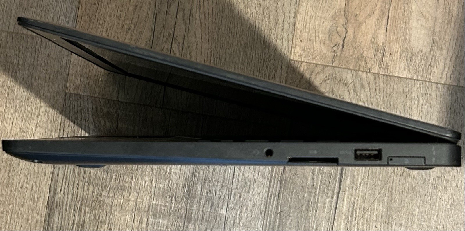 Dell Latitude E7470 Laptop Intel Core i5-6200U 2.3GHz 16GB RAM 256GB M.2 Win 11