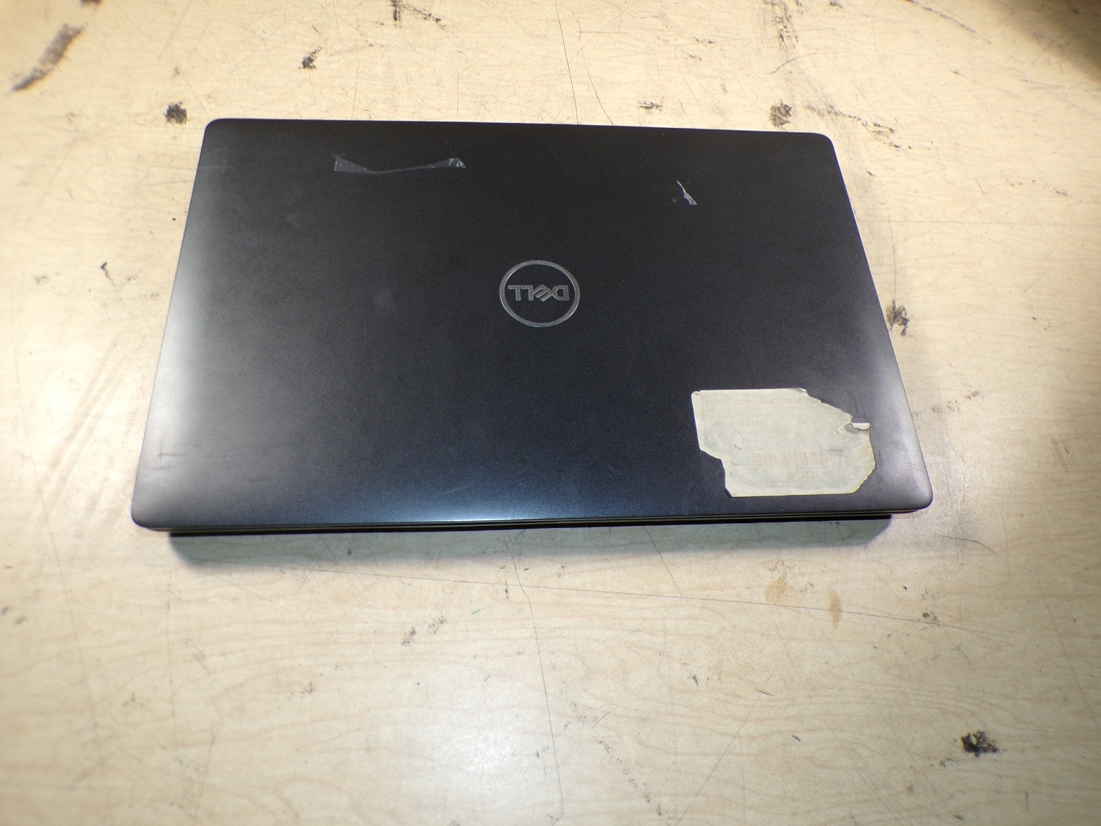 DELL PRECISION 3541 INTEL CORE I5-9400H 2.50GHZ 16GB RAM **NO HD/ NO CADDIE