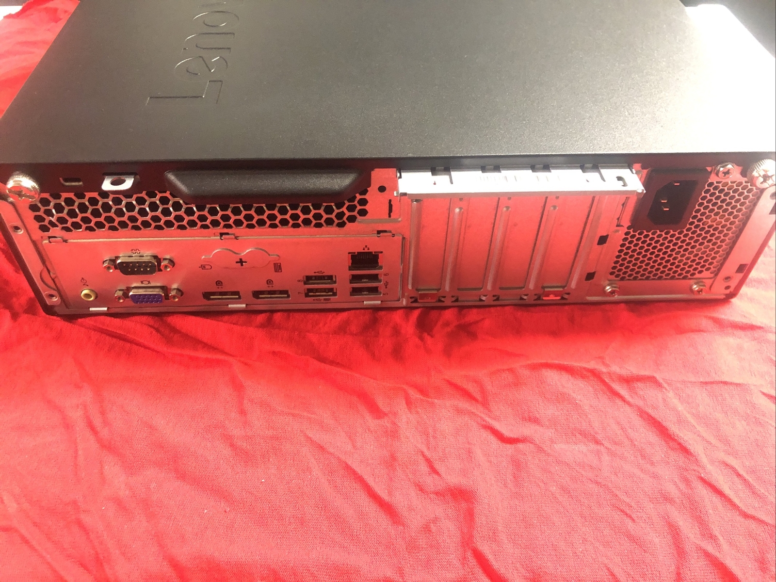 Lenovo ThinkCentre M720s SFF Desktop 10ST001QUS – i7 8700- 8GB RAM – 1TB HHD