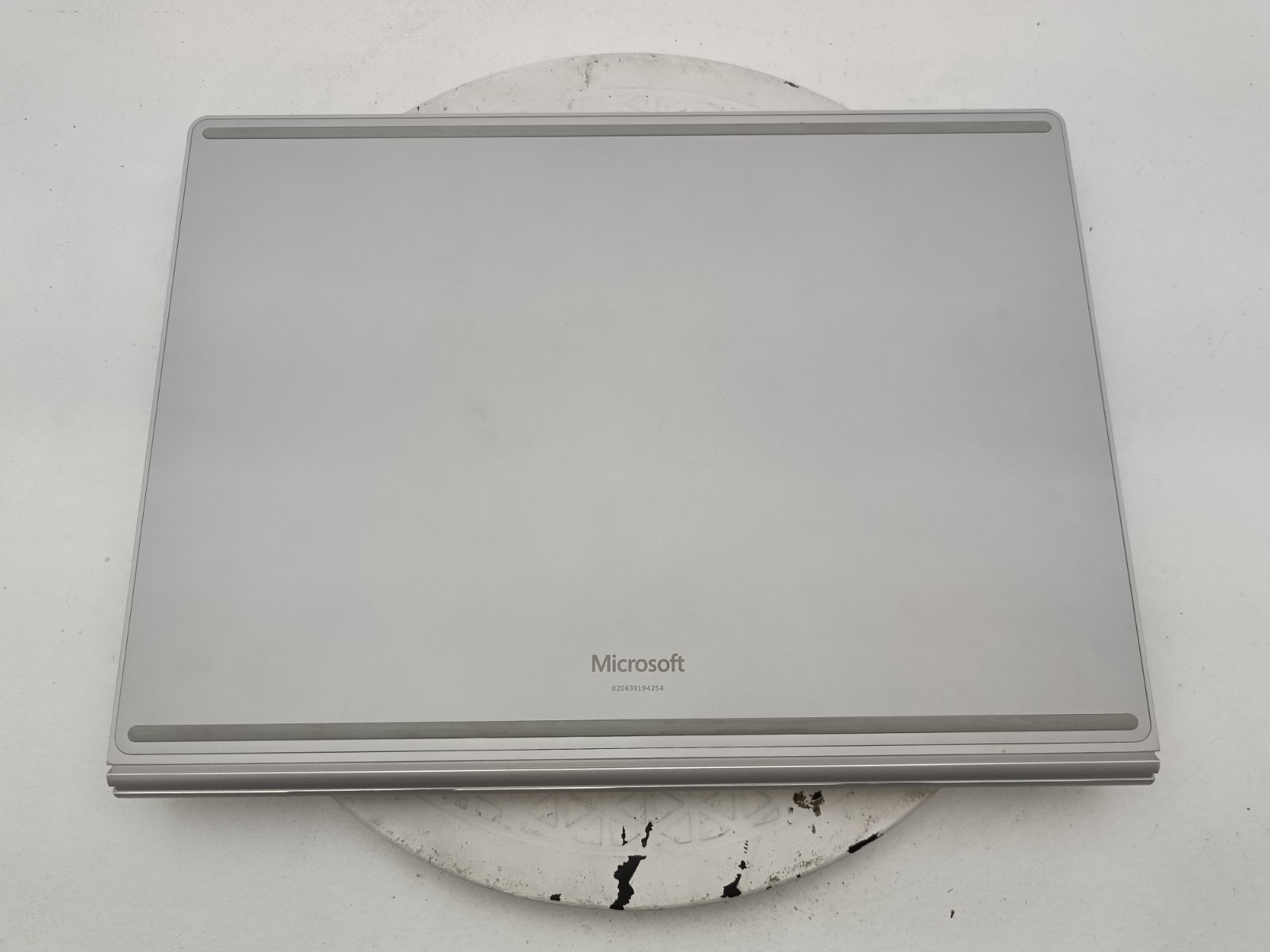 Microsoft Surface Book 2 1832 13.5″ Touch UHD i7-8650U 8GB 256GB Read #91