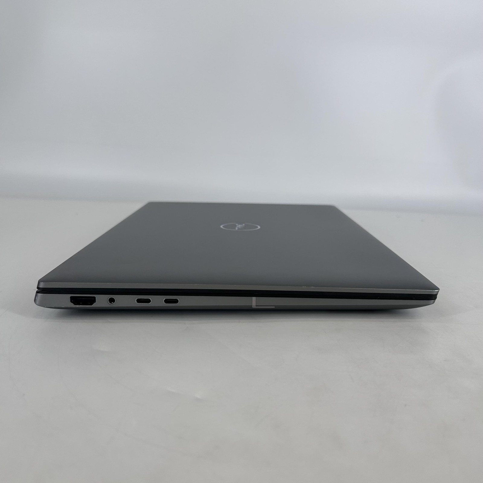 Dell Precision 5680 16 FHD+ 2.6 GHz i9-13900H 64GB 1TB RTX 4000 Ada – Very Good