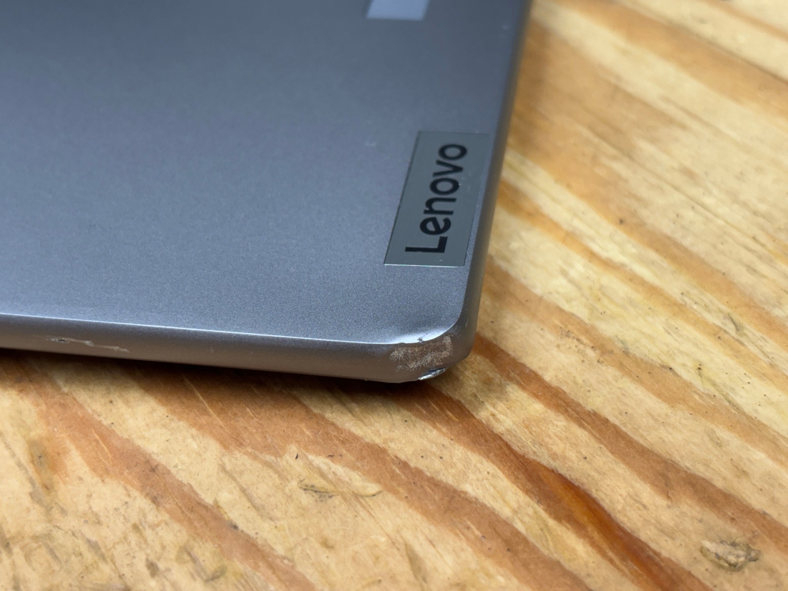 Lenovo Yoga 7 16″ 2-in-1 AMD Ryzen 5 7535U 8GB 512GB SSD Touch Win11