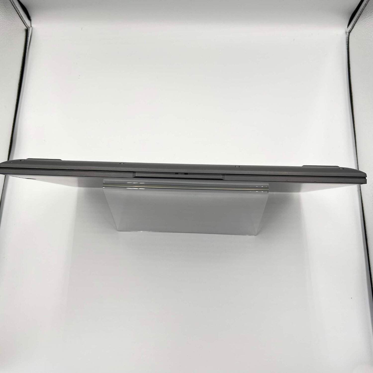 Lenovo IdeaPad 3i 15IRU8 15.6″ i5-1335U 1.3GHz 16GB RAM 256GB SSD