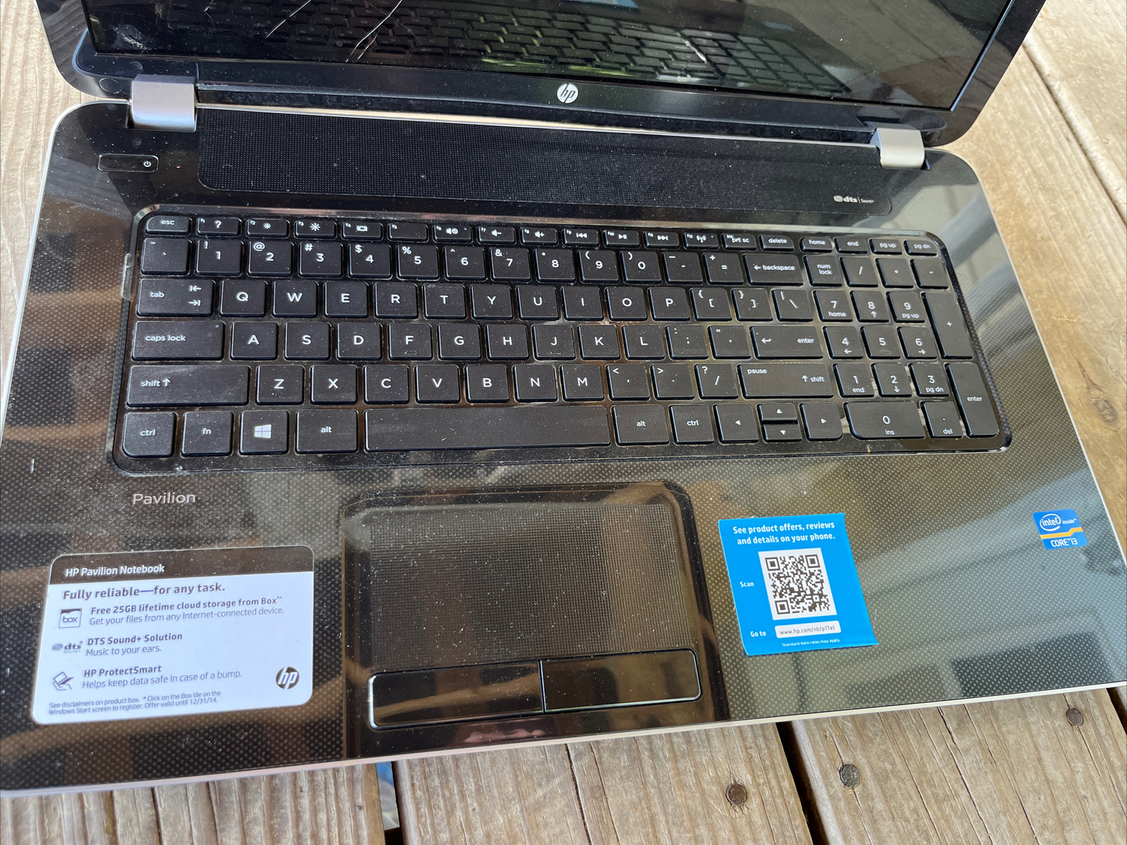 HP Pavilion 17-e112dx Laptop 17″ Intel Core i3 VERY DAMAGED For Parts
