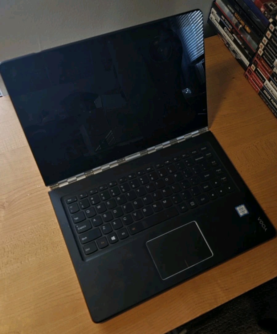 Lenovo Yoga 900-13ISK Touch I7 6500U 2.5GHz 8GB RAM 256GB SSD Win10P