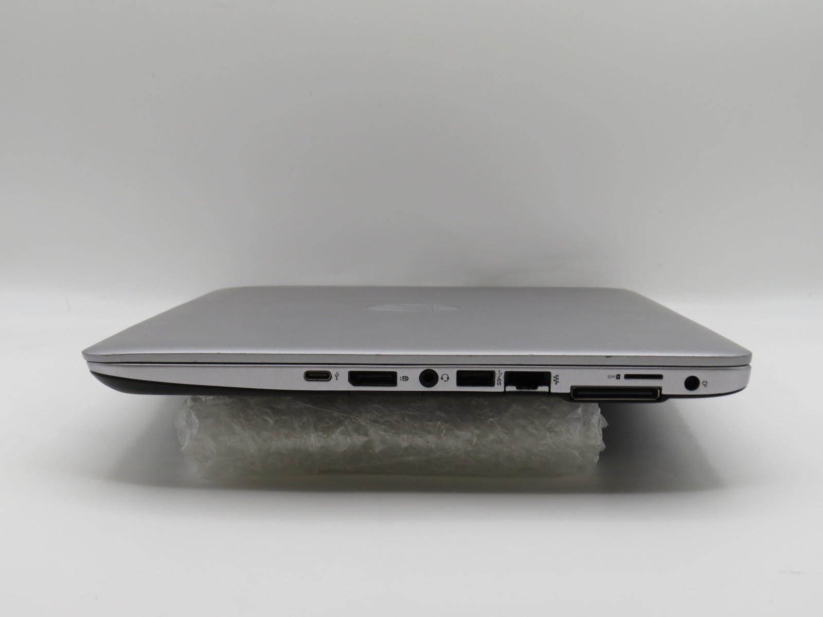 Dell Latitude 5521 i5-11400H @ 2.7GHz 16GB DDR4 500GB m2 Win 11 No AC