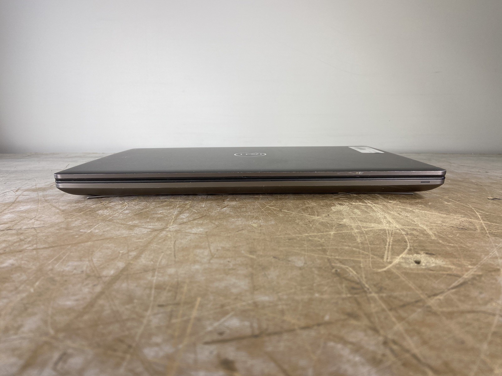DELL PRECISION 7560 i7-11850H @ 2.50GHz, 4GB RAM, NO HDD/OS